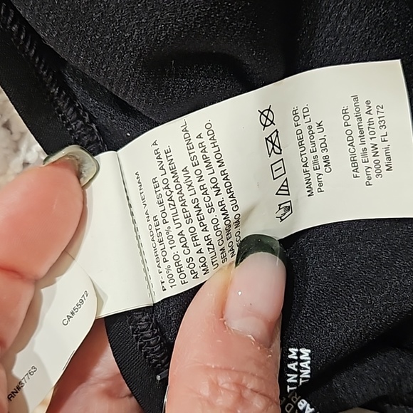 Nike Swimsuit - Picture 12 of 15